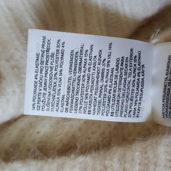 H&M Alpaca Blend White Sweater - Picture 8 of 9
